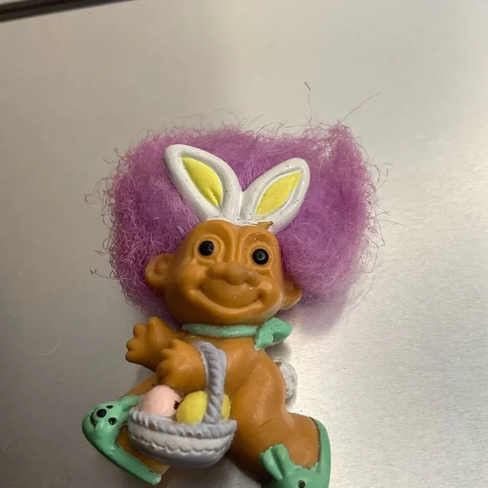 VINTAGE Brooch Lapel Pin  WACKY RABBIT TROLLS PINS by RUSS EASTER TROLL‎
